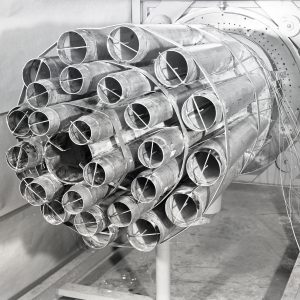 Closeup view of J57 with 31-tube nozzle.
