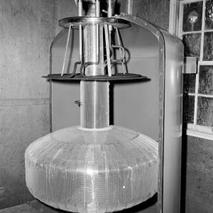 An insulated Arthur D. Little calorimeter installation in the 5-foot diameter J-3 test chamber