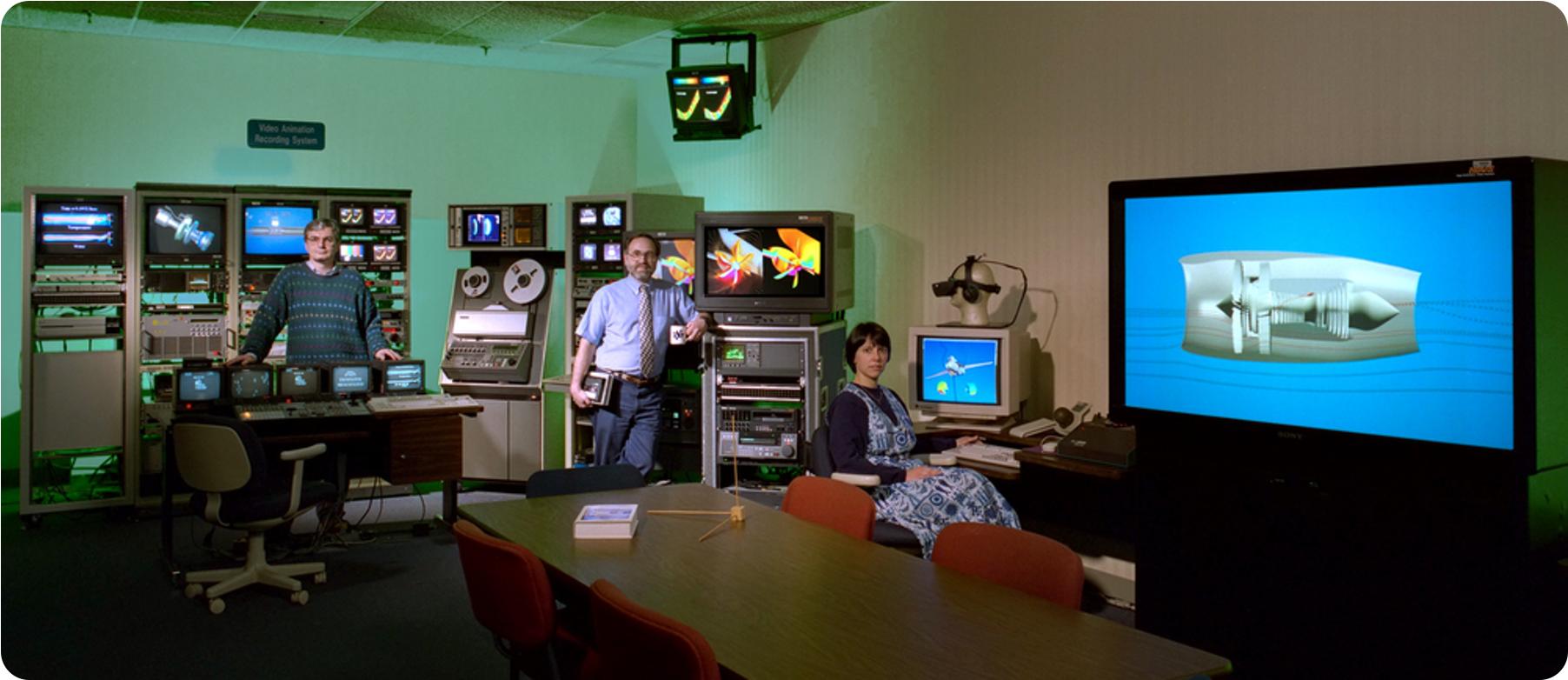 90s Graphics and Visualization Lab
